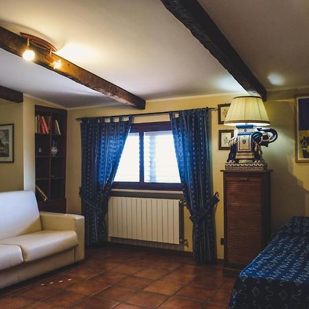 Villa Due Torri Cozzana Zewnętrze zdjęcie