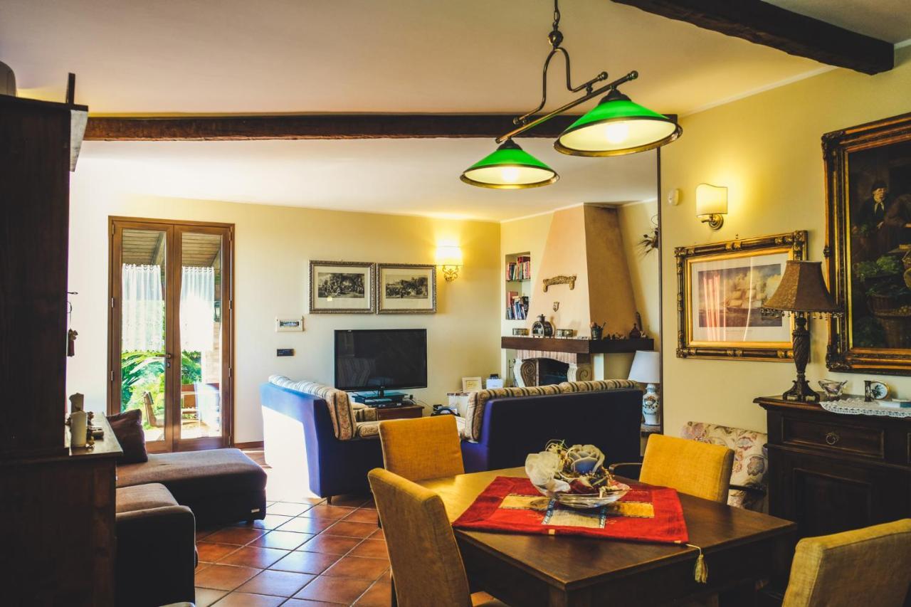 Villa Due Torri Cozzana Zewnętrze zdjęcie