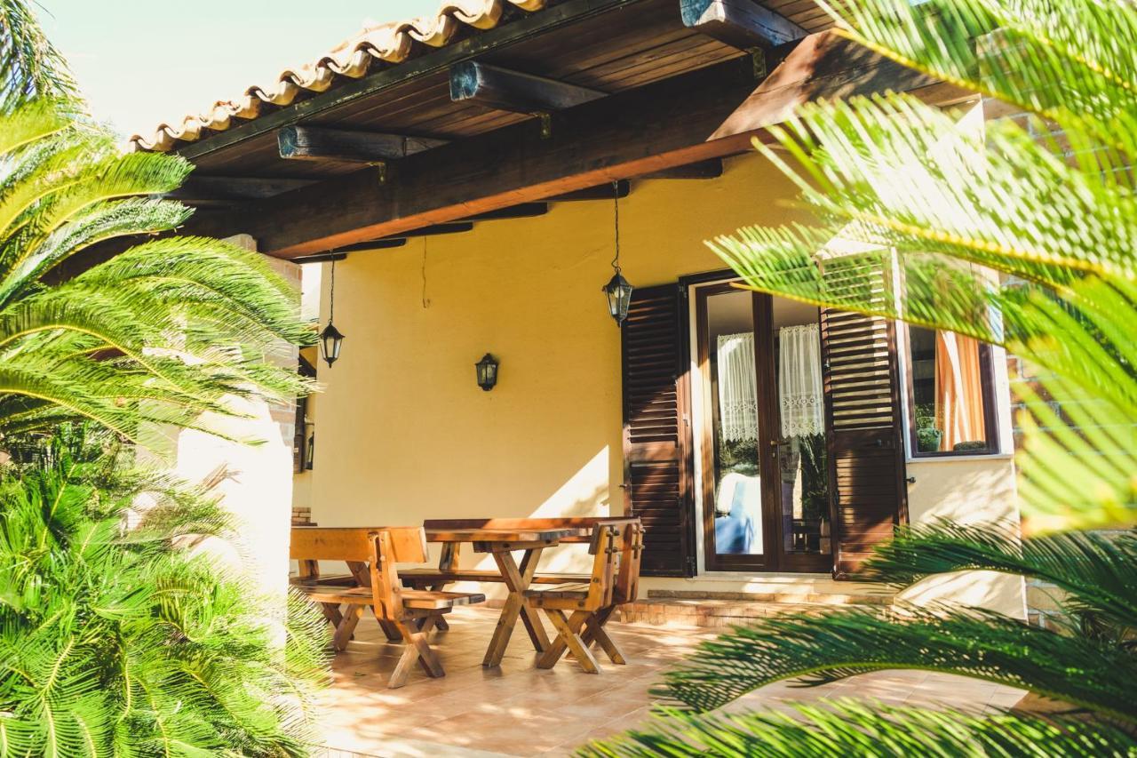 Villa Due Torri Cozzana Zewnętrze zdjęcie