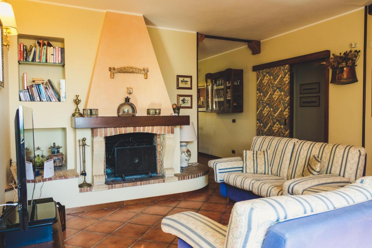 Villa Due Torri Cozzana Zewnętrze zdjęcie