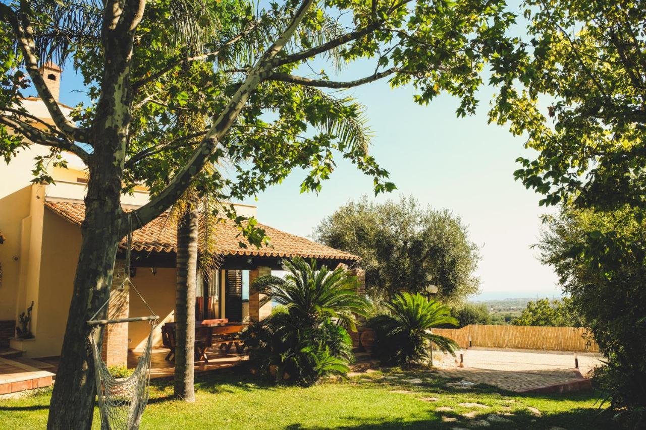 Villa Due Torri Cozzana Zewnętrze zdjęcie