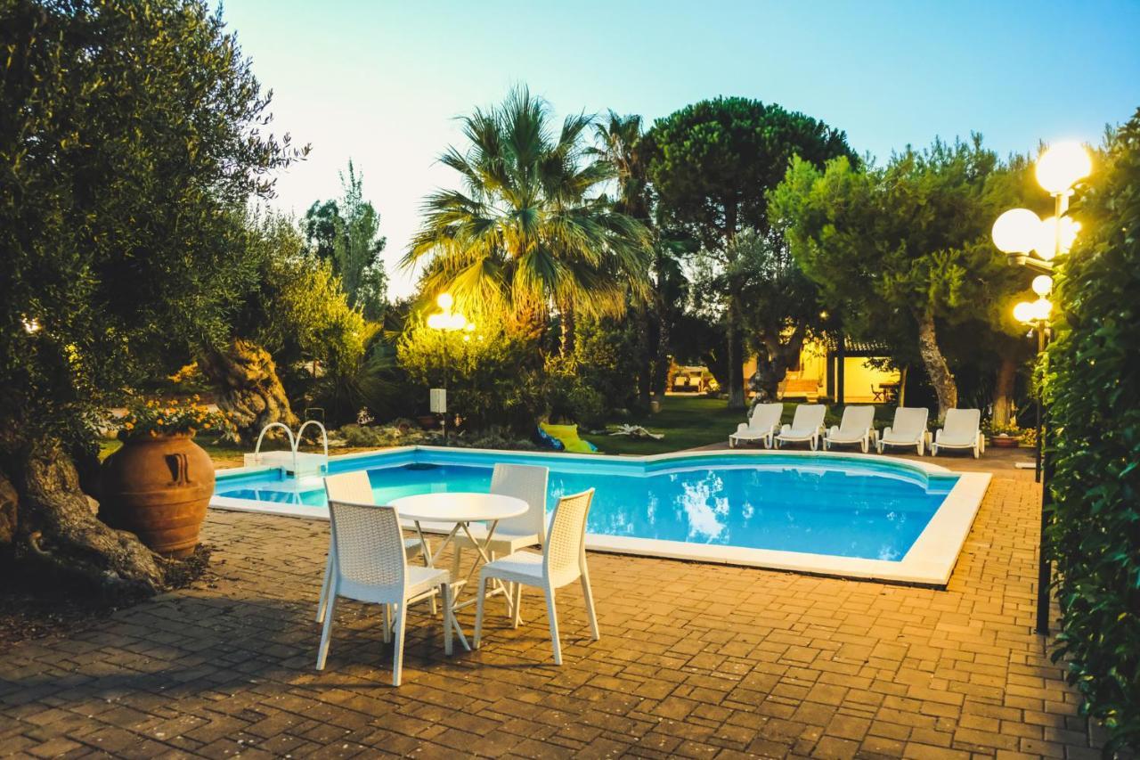 Villa Due Torri Cozzana Zewnętrze zdjęcie
